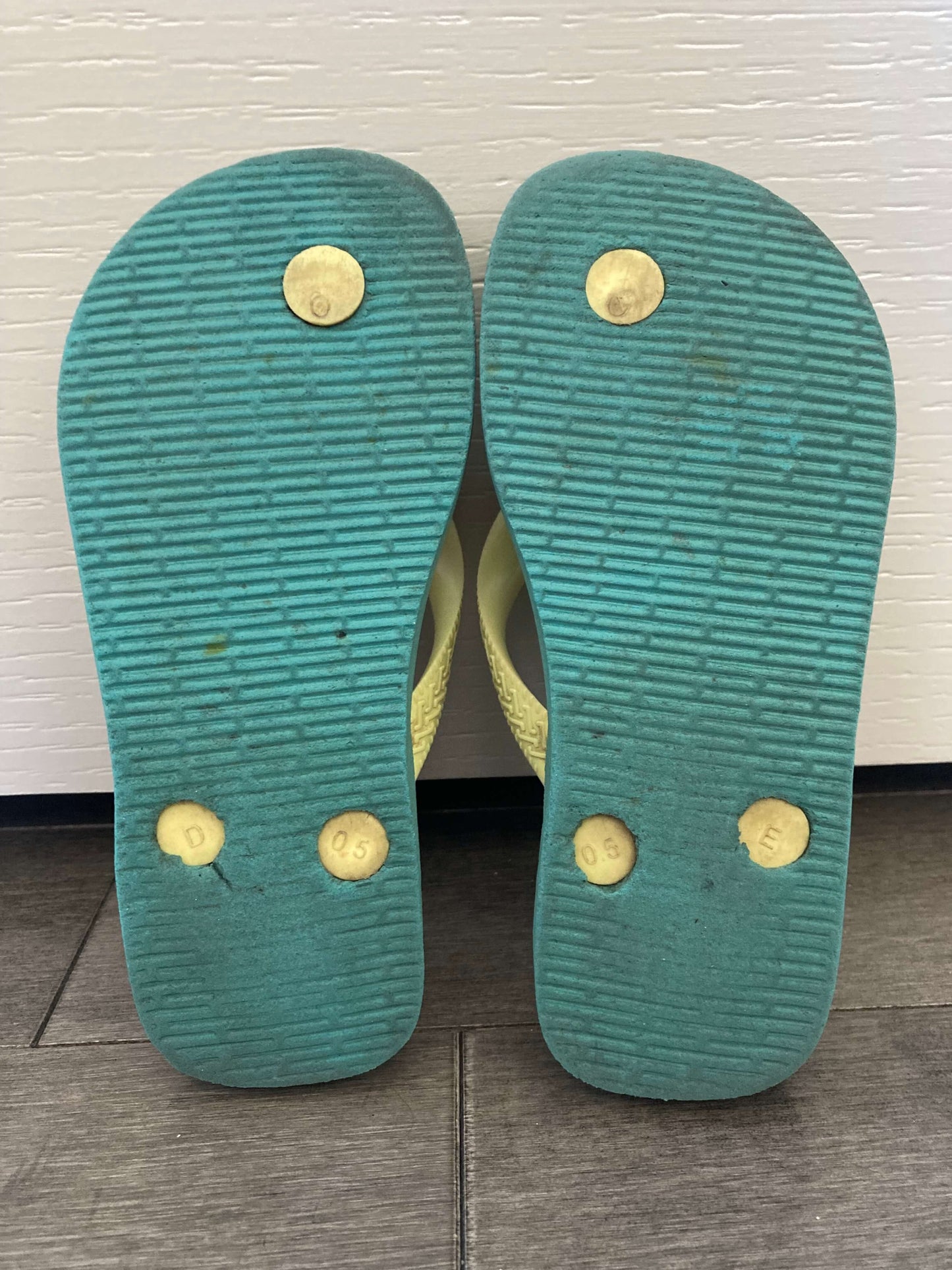 Braziliian Flip Flops with Narwhals by Havaianas, Size 29-30 EU/11-12 US, Shoes 11.5 (Toddler:2-4yr)