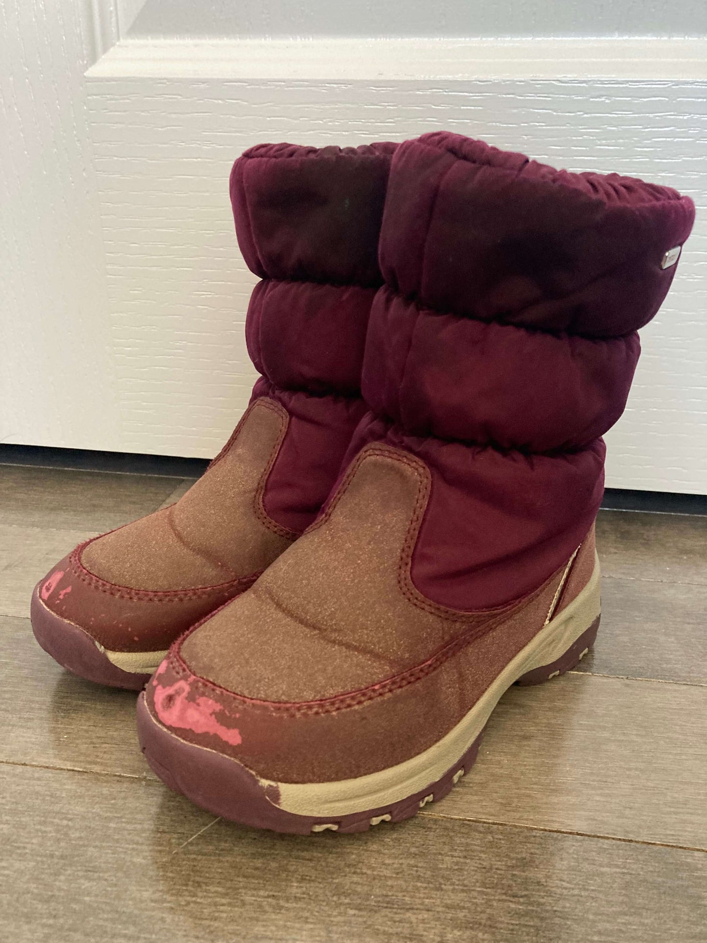 Reima Deep Purple Snow Boots , Size 29 EU/11,5 US ($100), Shoes 11.5 (Toddler:2-4yr)