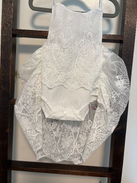 3-6 Months Baby Girl Lace One Piece (Perfect for Weddings!), Kids 6 Month (3-6M)