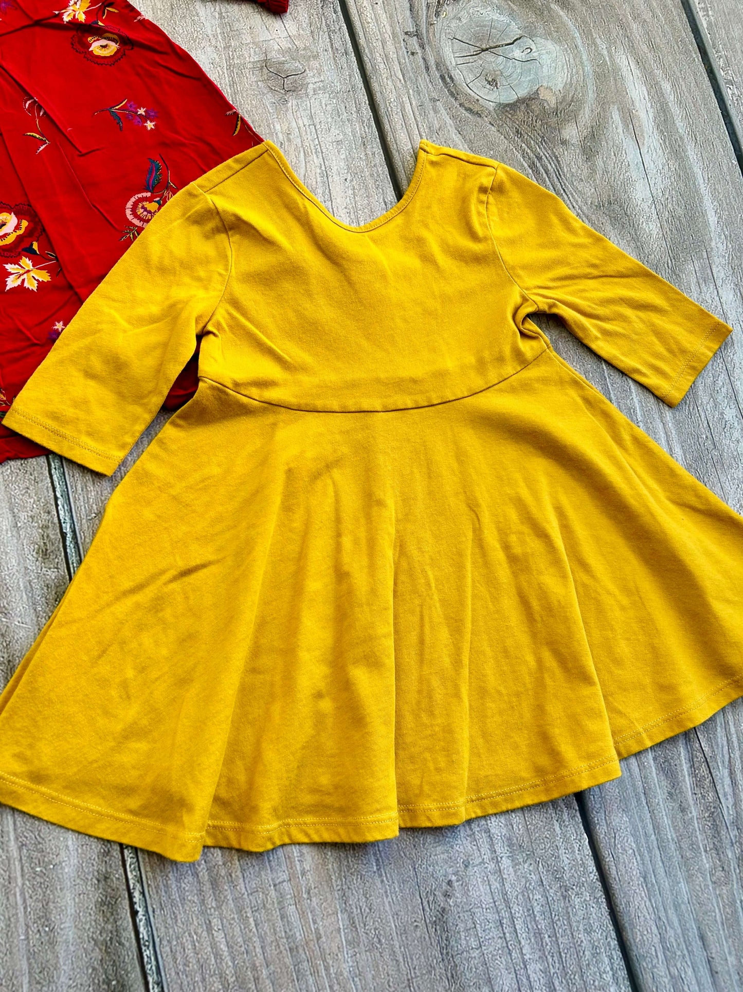 Old Navy size 2T girls dress bundle, red floral and mustard yellow, Kids 2T