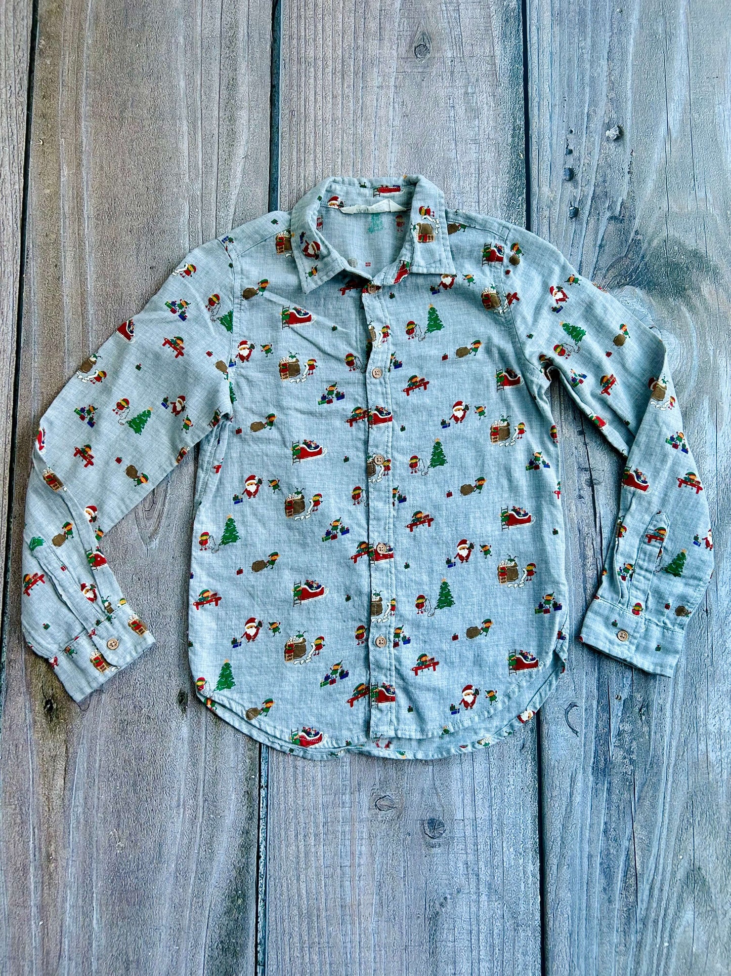 H&M size 9-10yrs boys light grey Christmas themed holiday button up dress shirt, cotton linen, like new, Kids 10 (medium)