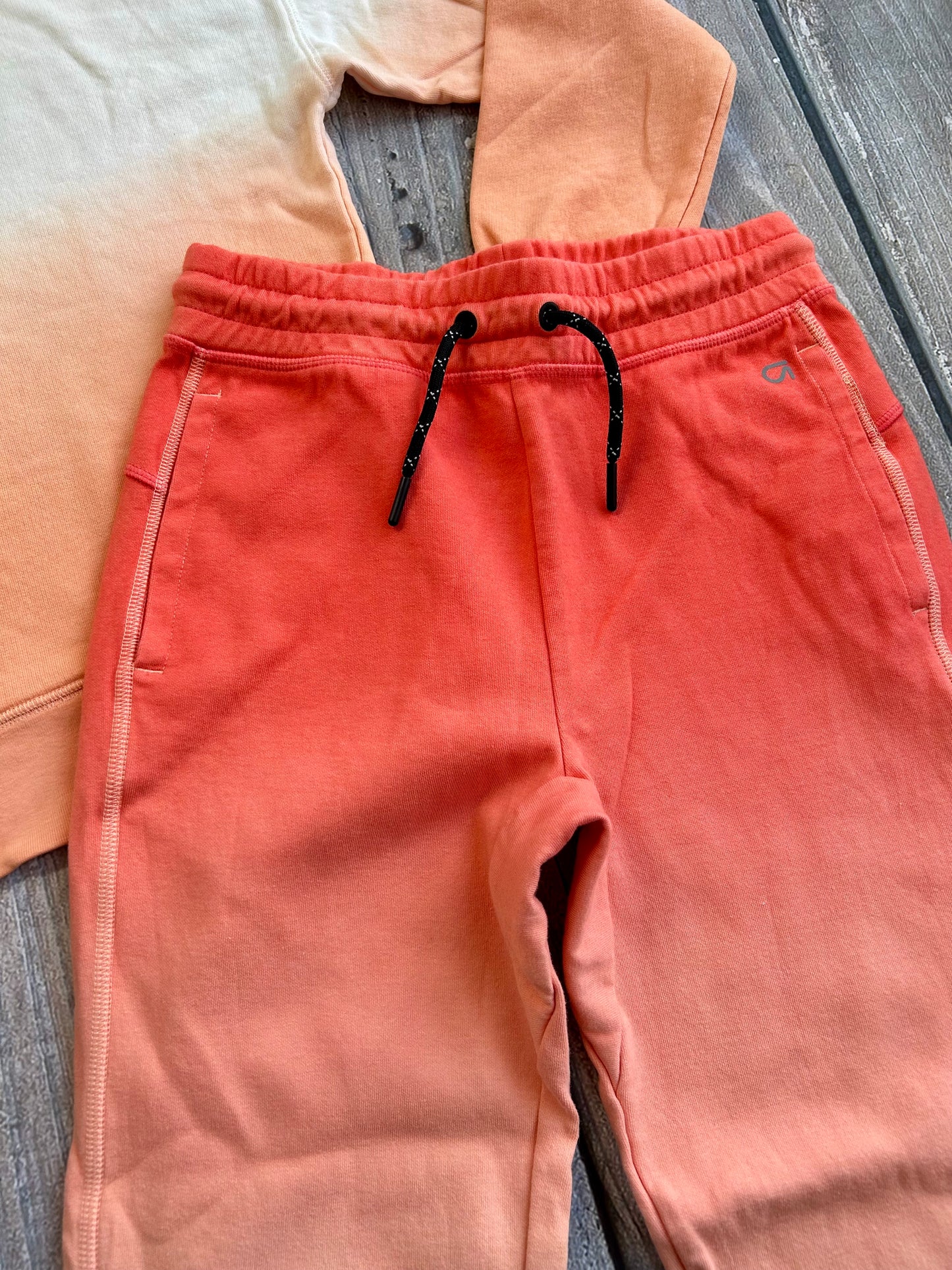 Gap Kids size 10 boys ombré french terry sweater top and sweatpants, sweats, joggers set, like new, Kids 10 (medium)