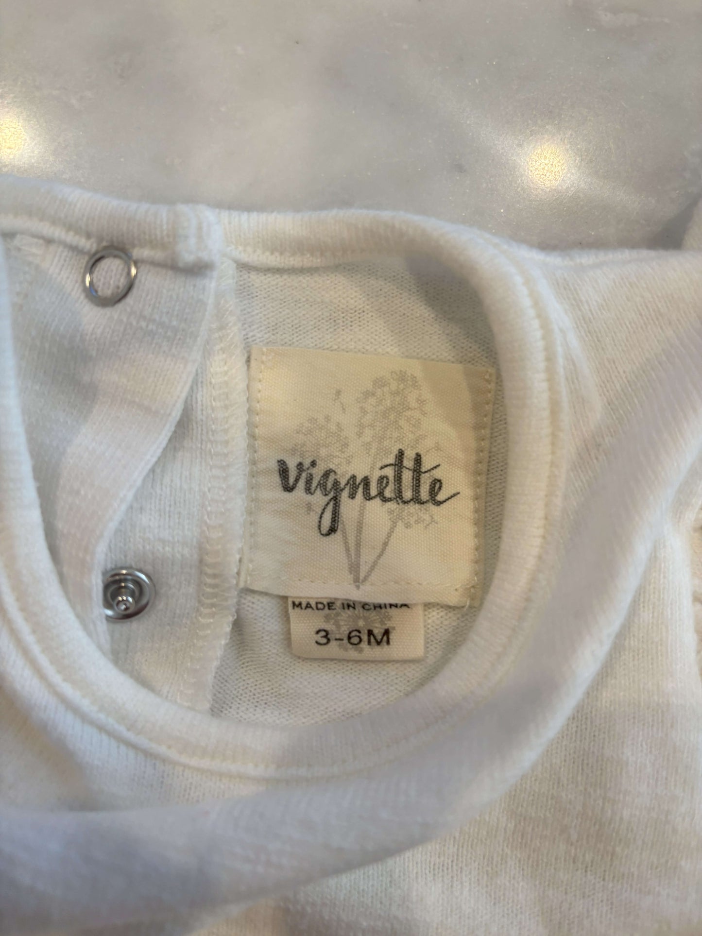 Adorable Onesie and pant Set, Kids 6 Month (3-6M)