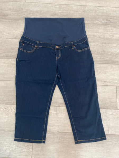Thyme maternity capris, Maternity XL (16-18)