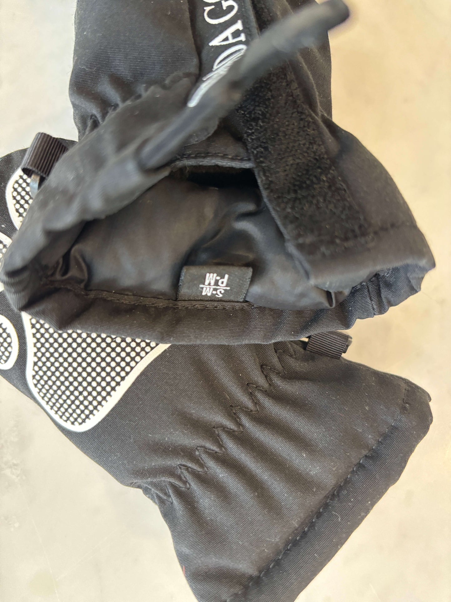 Canada Goose Mittens, Kids 3 Month (0-3M)