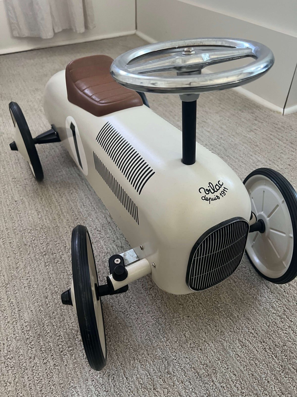 Vilac Vintage Car White (MSRP $250)