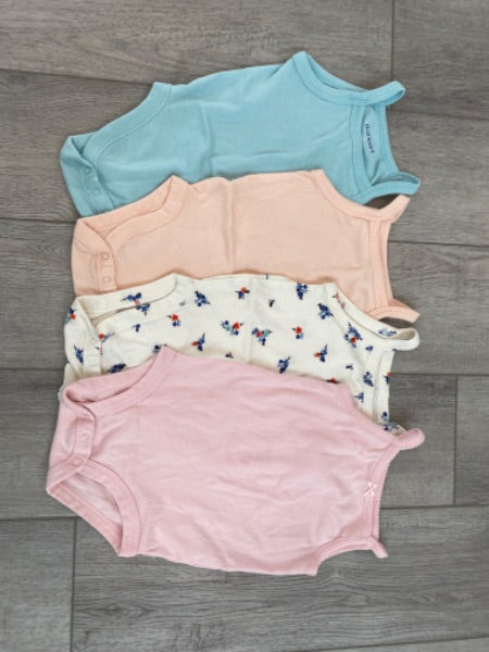 4 pack tank top onesies , Kids 9 Month (6-9M)