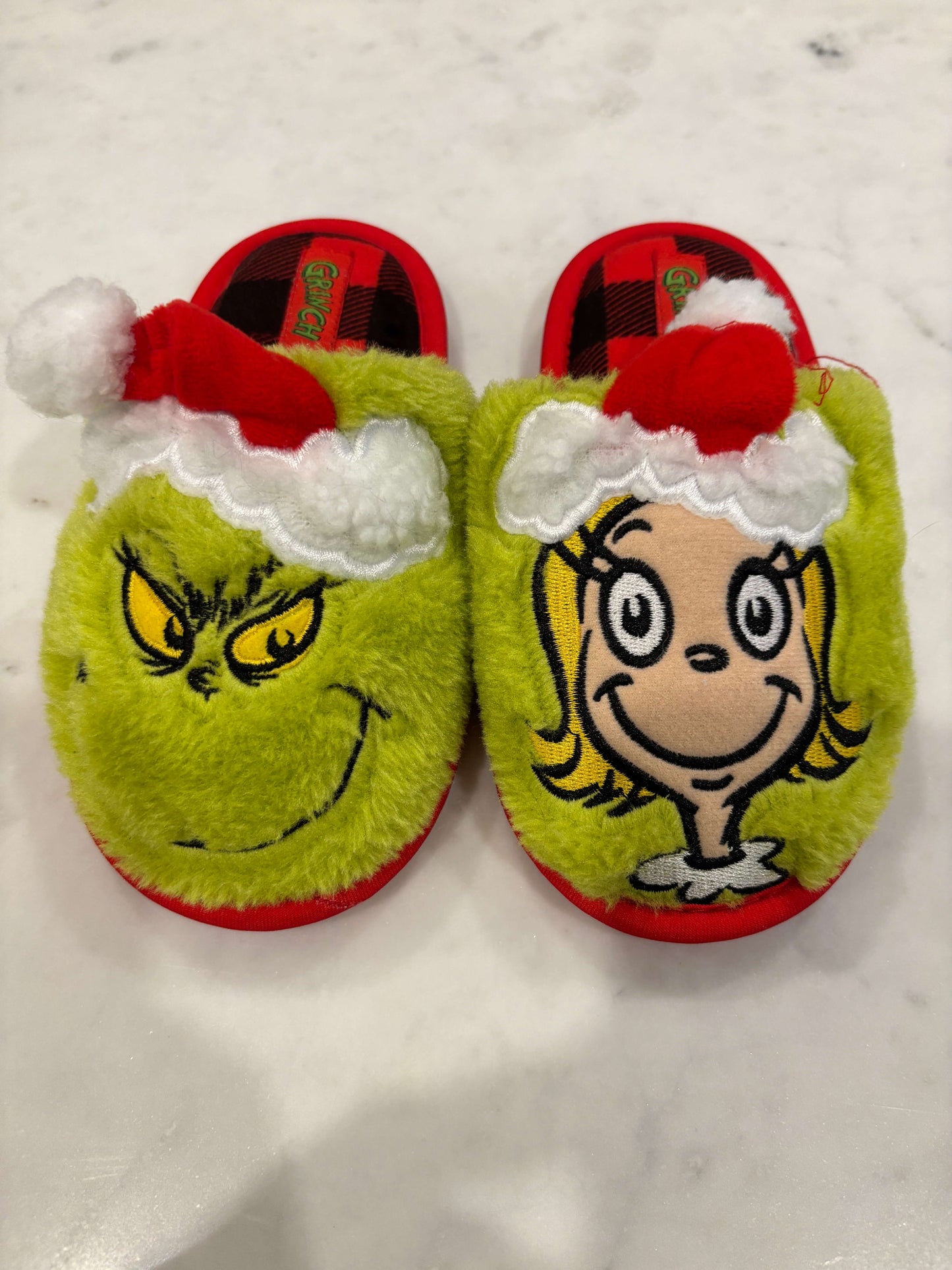Grinch Slippers, Shoes 9 (Toddler:2-4yr)