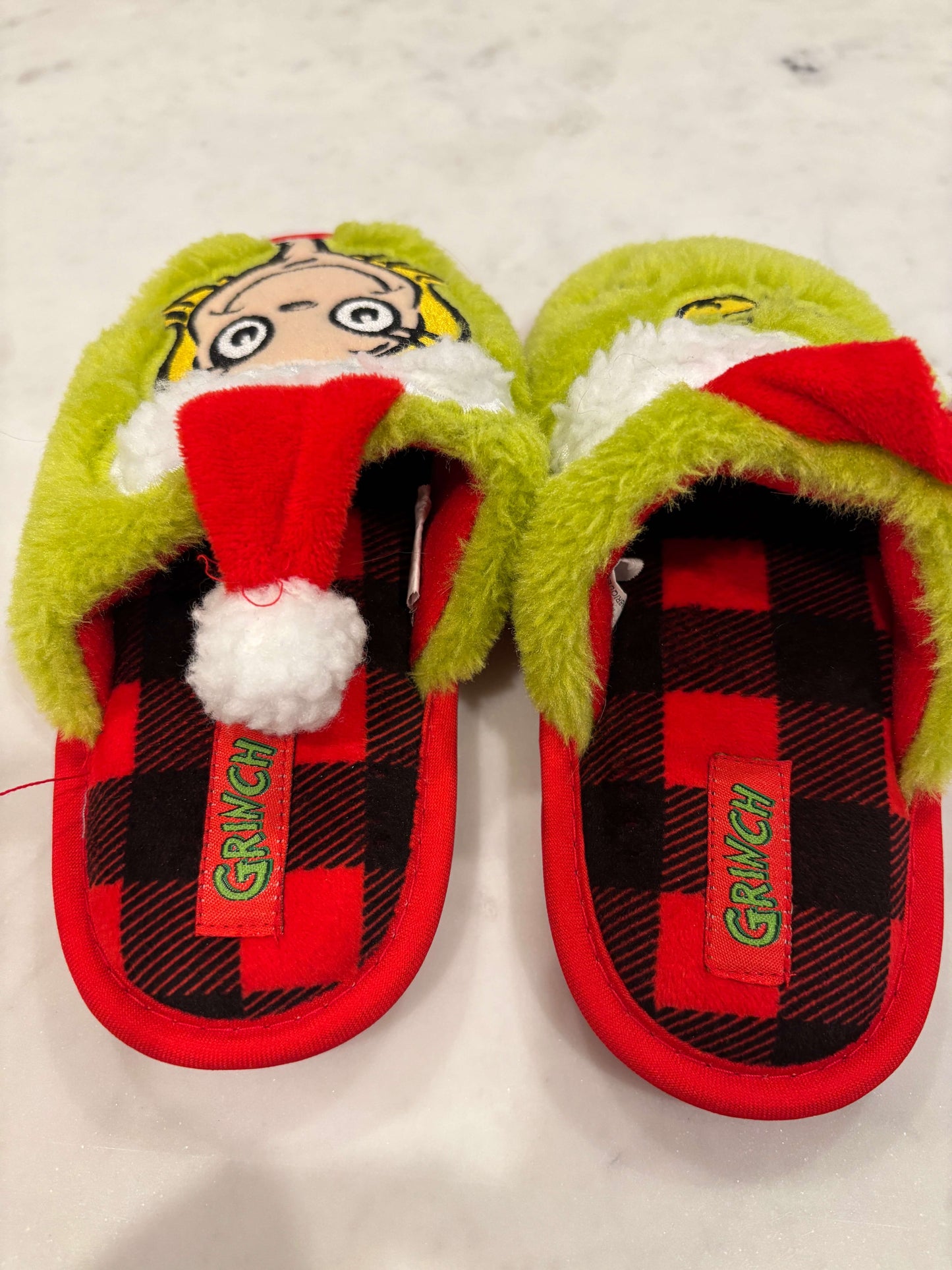Grinch Slippers, Shoes 9 (Toddler:2-4yr)