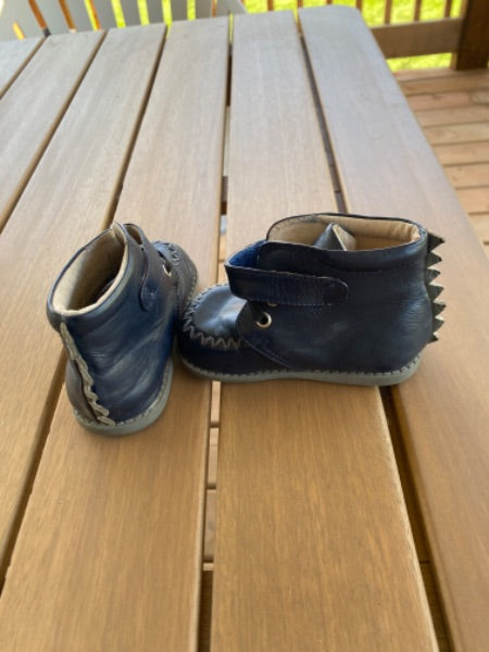 Livie & Luca size c5 shoes , Shoes 5 (Walkers:12-24 mth)