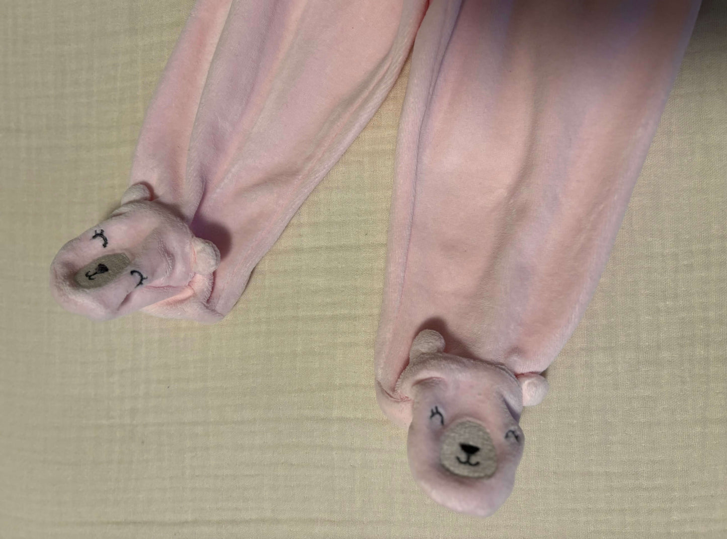Carters 6 Months Baby Girl Bear Footed Pants , Kids 6 Month (3-6M)