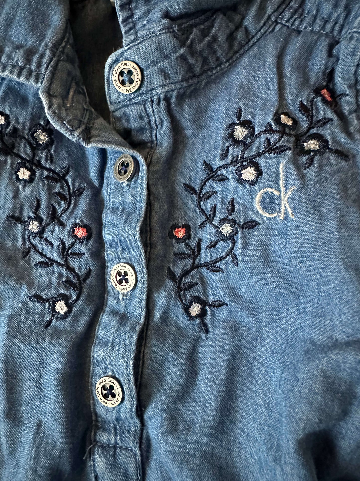 Calvin Klein Embroidery Dress Size 4, Kids 4/4T