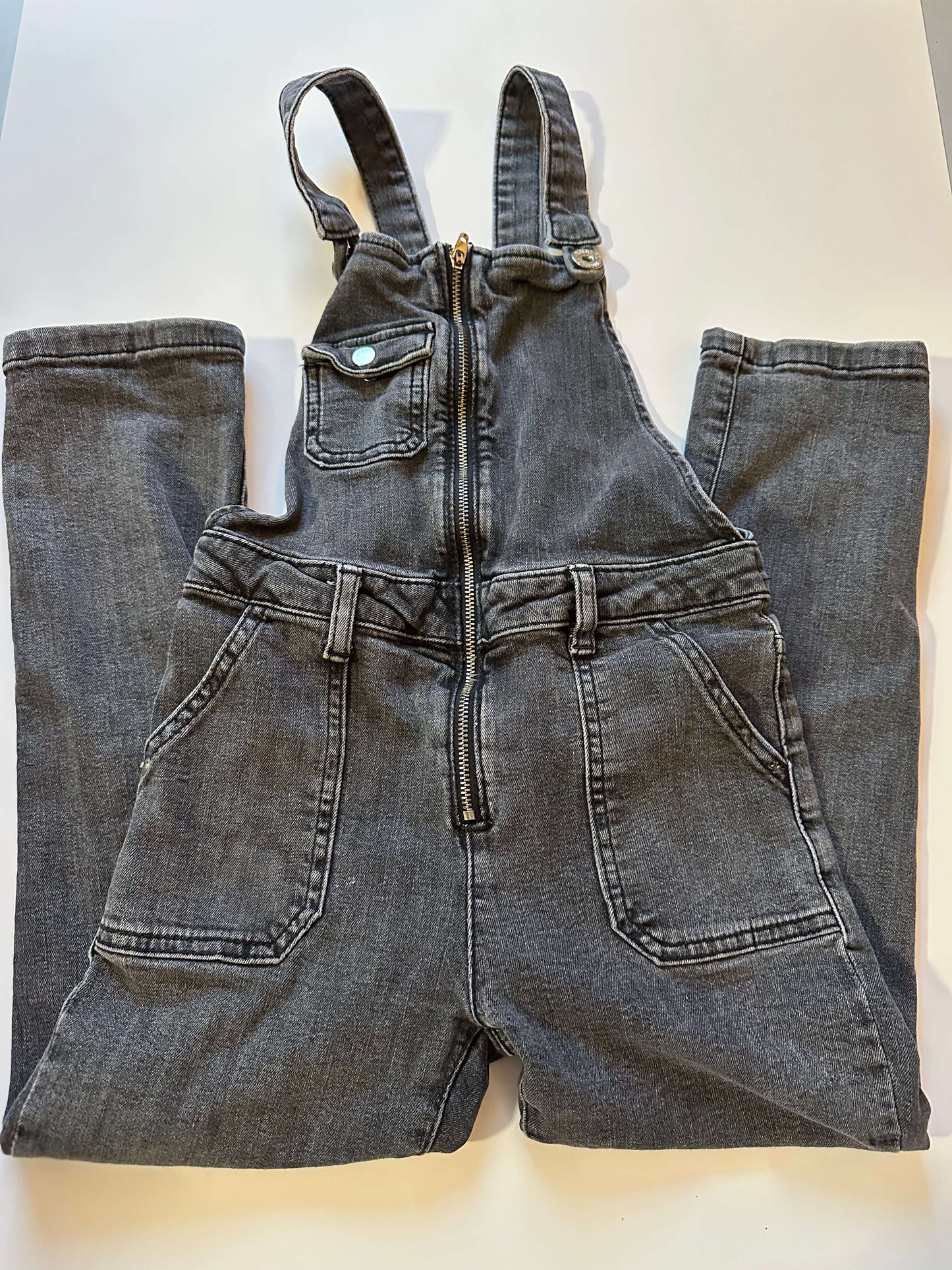 Zara Overalls size 8, Kids 7 & 8 (small)