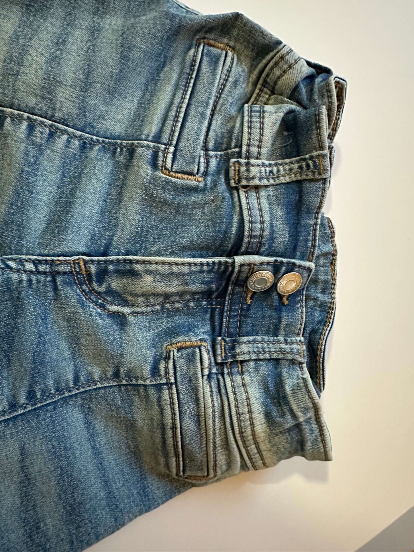 Flared Leg Jeans H&M Size 8, Kids 7 & 8 (small)