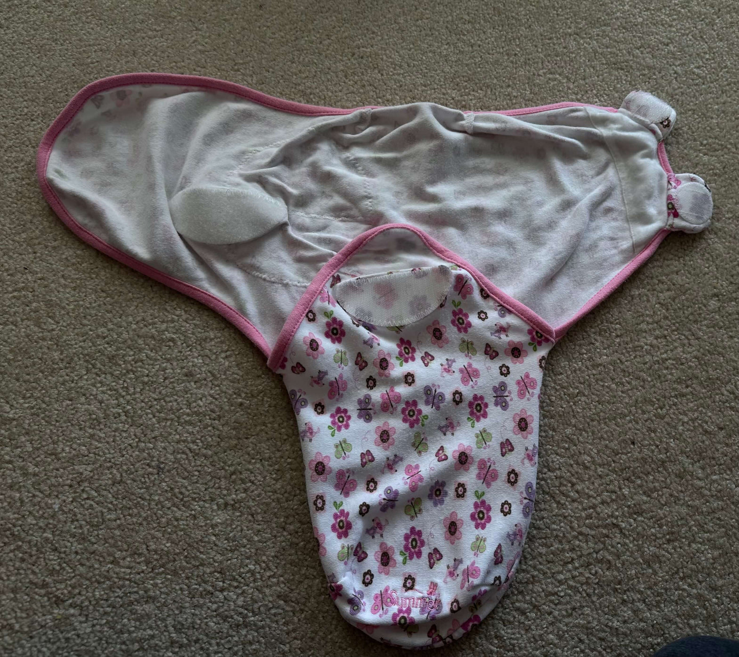 Summer infant pink swaddle bundle , 0-3 Months (Newborn)