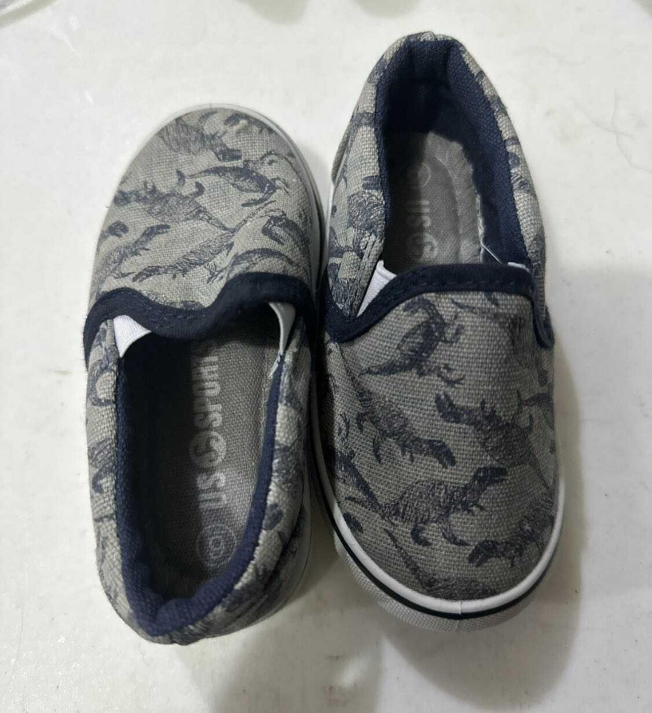 Brand new slip on shoes size 6, Shoes 6 (Walkers:12-24 mth)