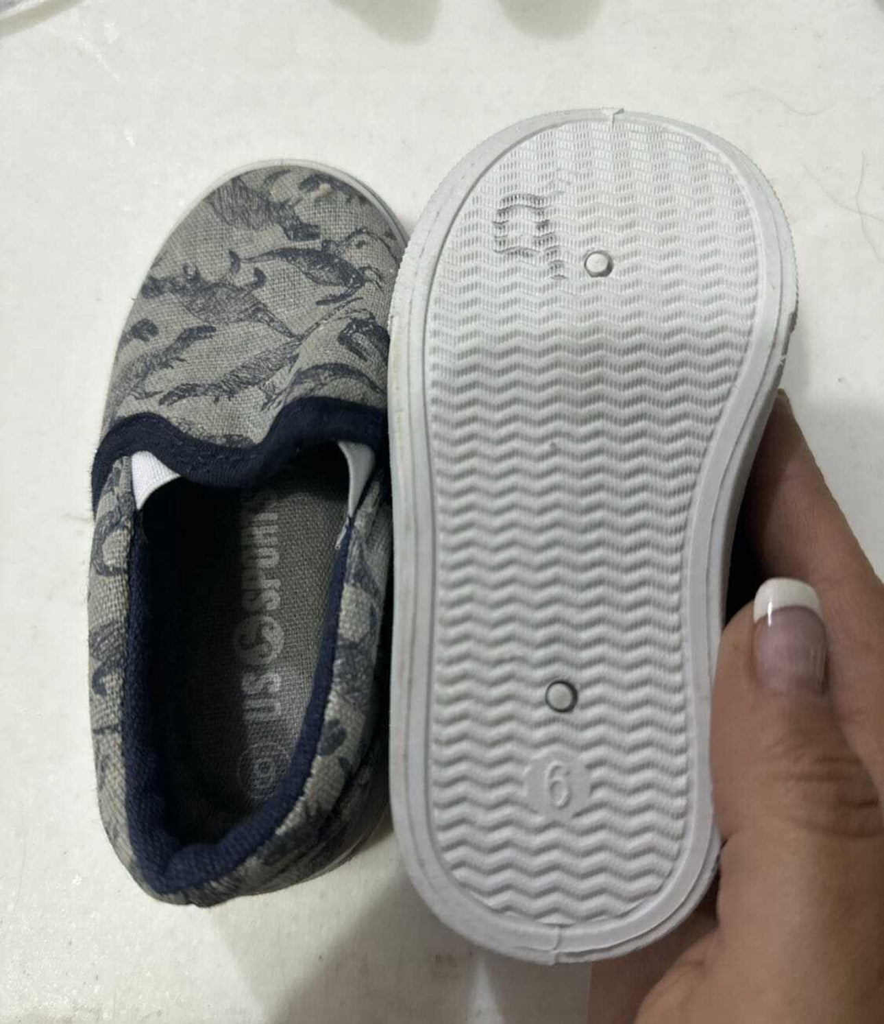 Brand new slip on shoes size 6, Shoes 6 (Walkers:12-24 mth)