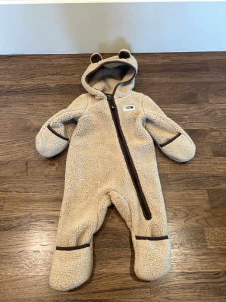 The North Face Bunting 6-12mos MSRP $95, Kids 12 Month (9-12M)