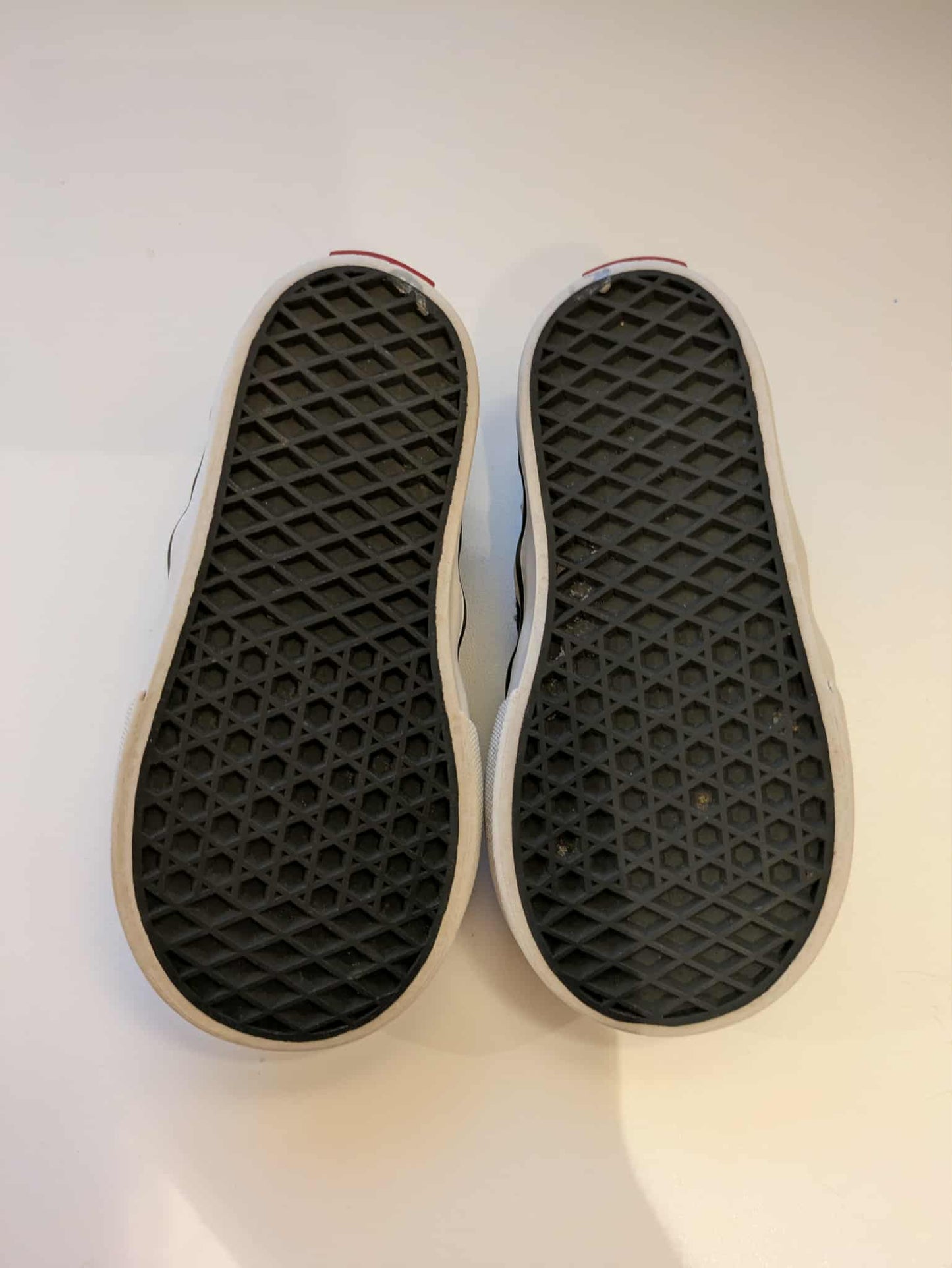 Vans toddler size 6 shoes, Shoes 6 (Walkers:12-24 mth)