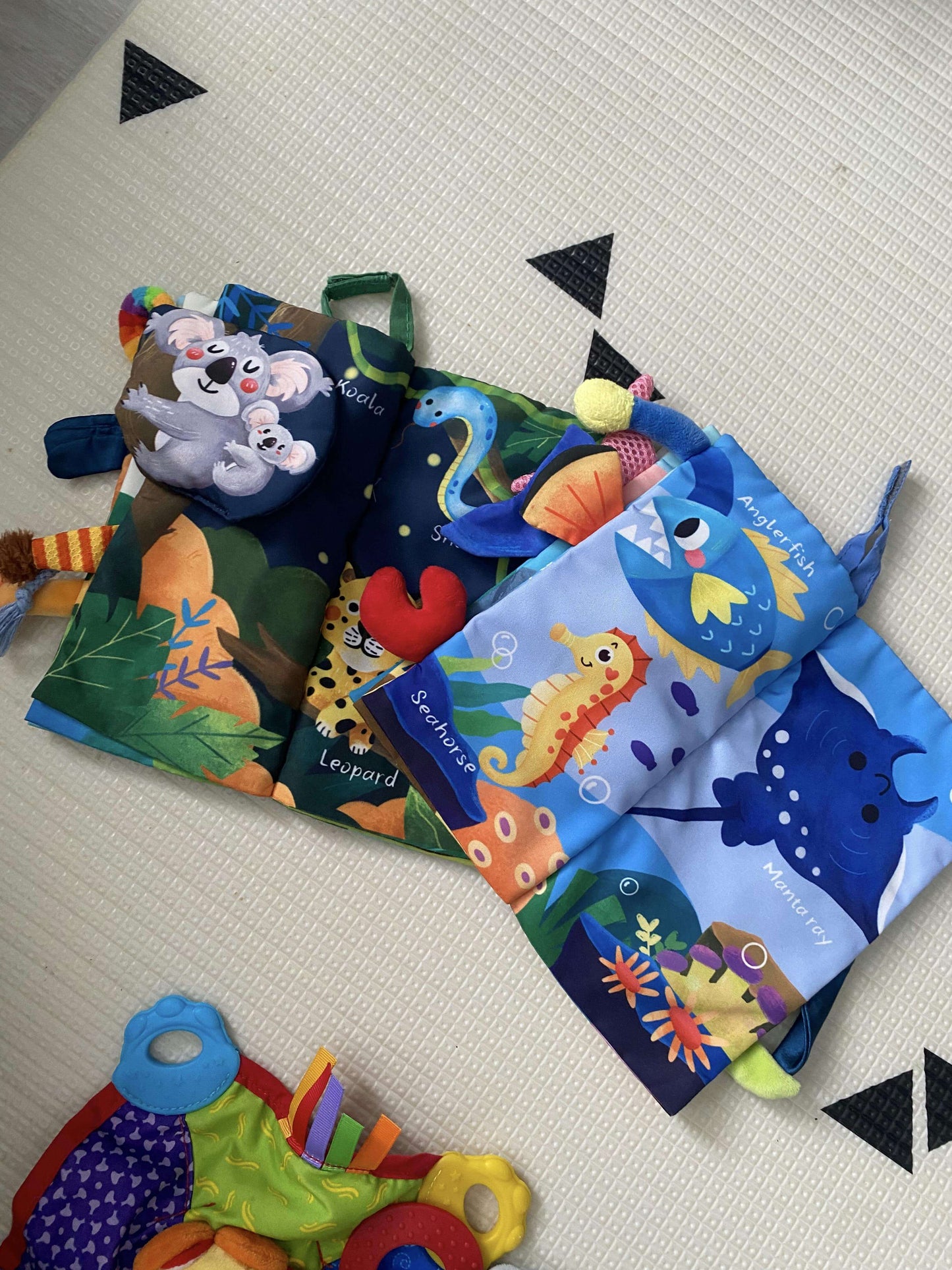 Sensory fabric books