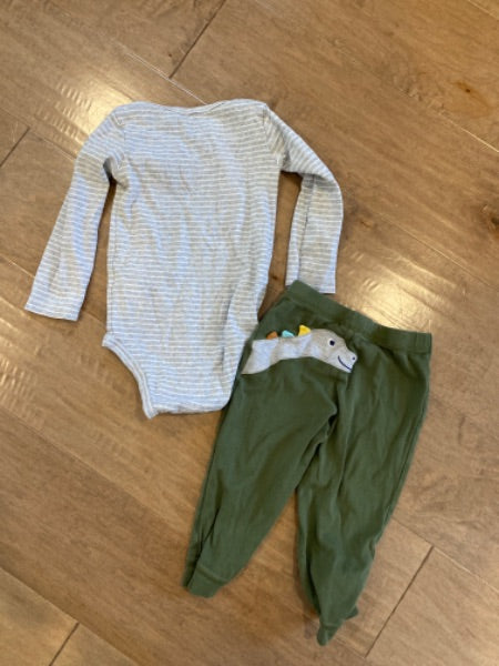 24 month Dino Carters outfit , Kids 24 Month (18-24M)