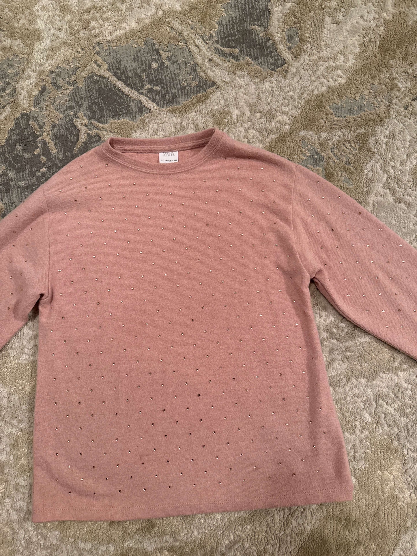 Zara size 11-12 pink sweater with rhinestones, Kids 12 & 14 (large)