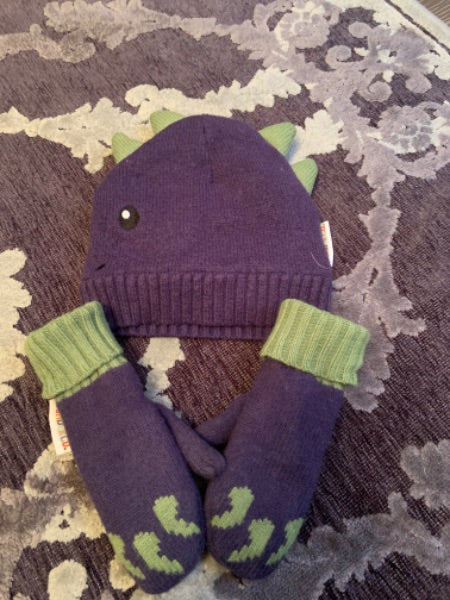 Wonders co size s Navy & green Dino toque & mittens