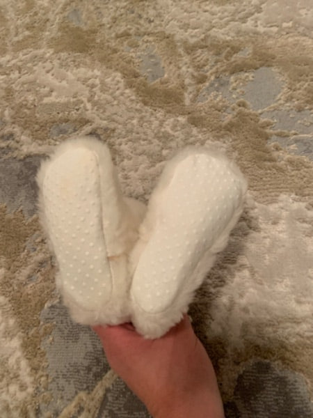 Joe fresh size4 infant cream faux fur boots, Shoes 4 (Baby: 0-12 mth)