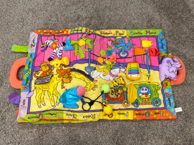 NWT Circus Travel Play Mat