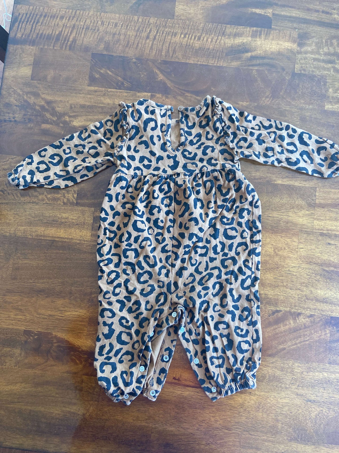 Three one-piece Rompers 12 months, Kids 12 Month (9-12M)