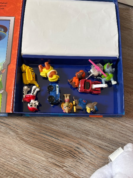 Paw Patrol Marshall Plush, Balls & Busy book