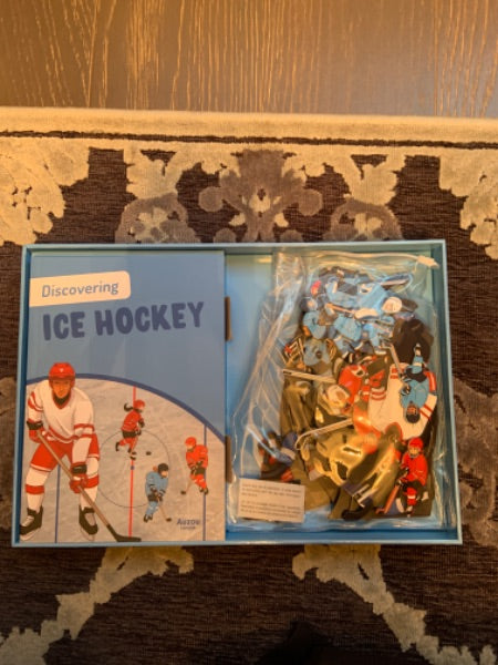 Audio Canada Discovering ice hockey ( opened but never played with it)