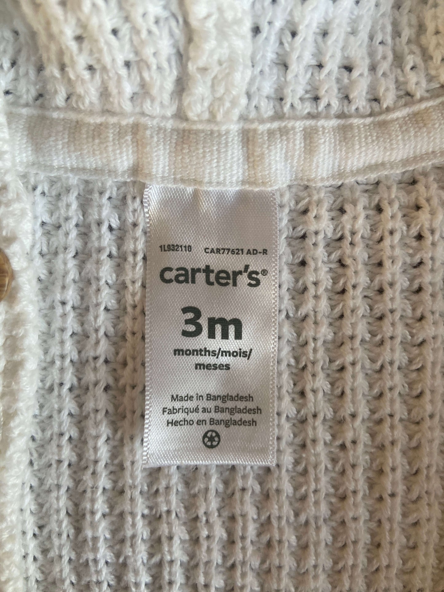 White Carter’s knit sweater with ears 3 months, Kids 3 Month (0-3M)