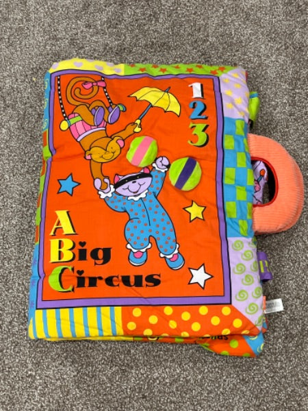 NWT Circus Travel Play Mat