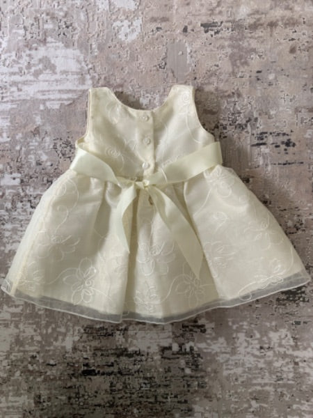Young land size 18m cream dress, Kids 18 Month (12-18M)