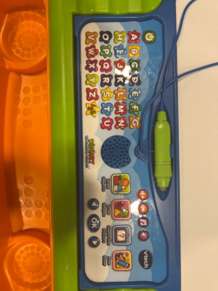 Vtech digiart creative easel brand new never used. Retails for $95