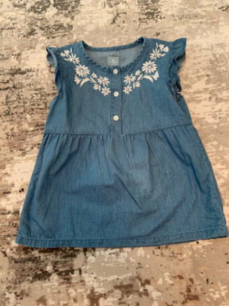 Baby Gap size 5 blue jeans like shirt , Kids 5/5T