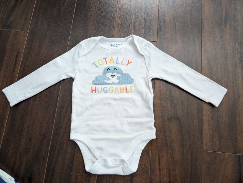 2 onesies 12-18m, Kids 18 Month (12-18M)