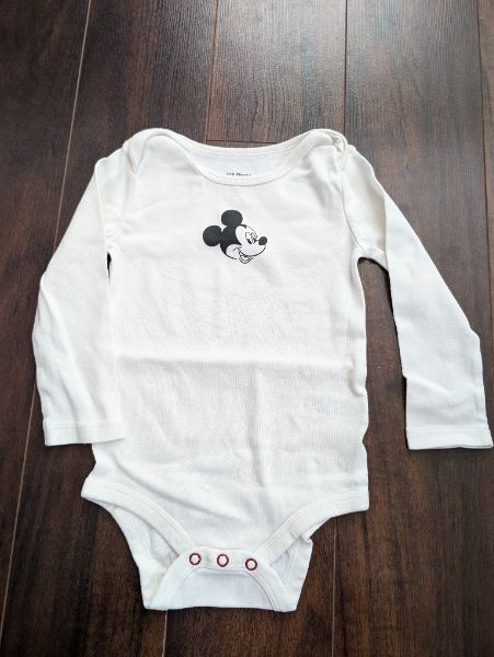 2 onesies 12-18m, Kids 18 Month (12-18M)