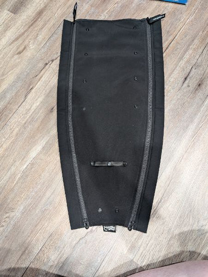 Make my belly fit jacket extender, Retail price is $135, Maternity M (8-10)