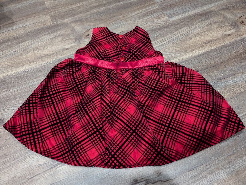 Red plaid dress 6-12m, Kids 12 Month (9-12M)