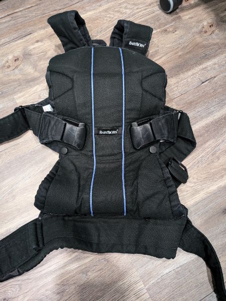 Baby Bjorn carrier one