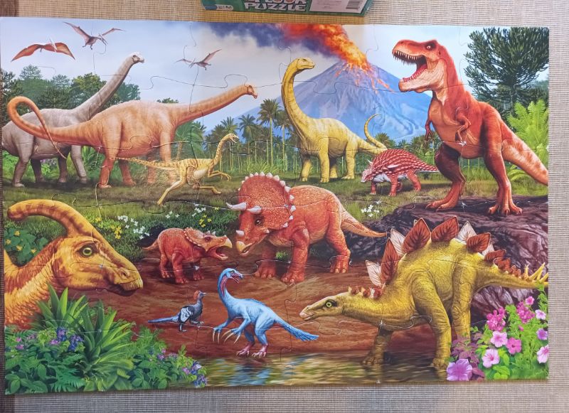 Cobble Hill Floor Puzzle - Dinos - 36pcs