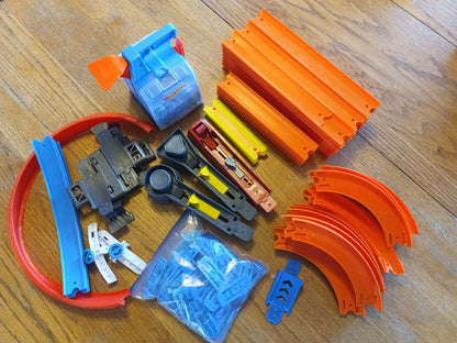 Mattel Hot Wheels Track Builder Lot