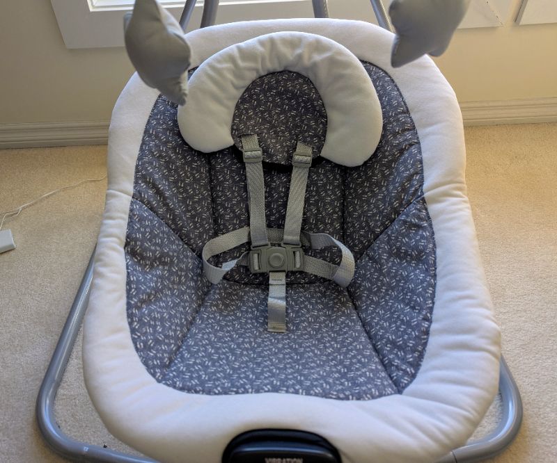 Graco Simple Sway™ LX Baby Swing - Hutton: MRSP $259.00 CAD
