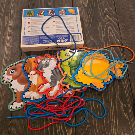 Melissa & Doug Lacing Kit