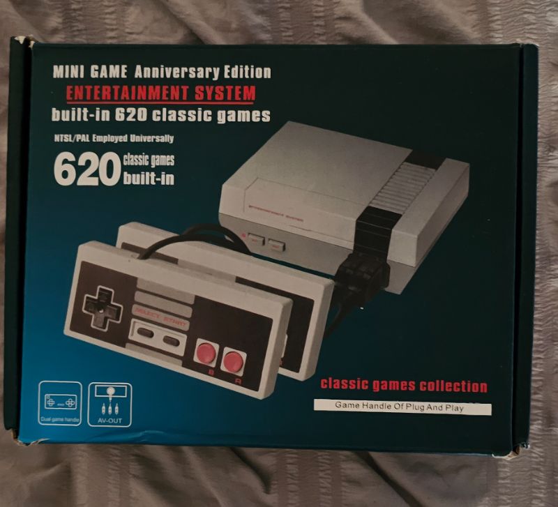 NES Mini Video Game with 620 built-in classic games