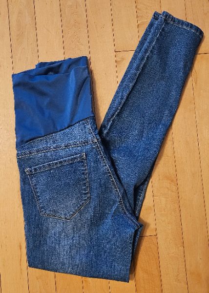 Full Panel Maternity Skinny Jeans size XS