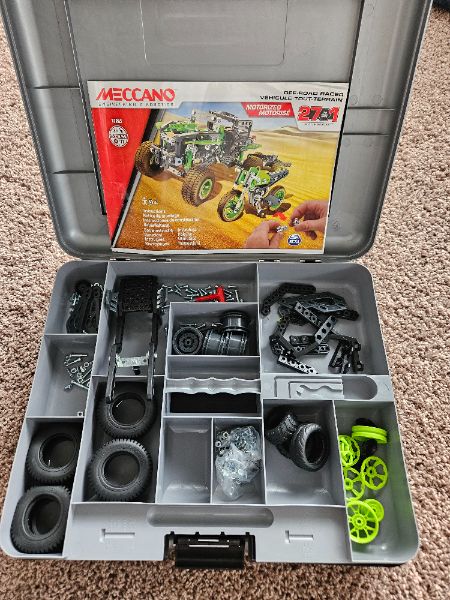 Meccano off road racer 27 in 1