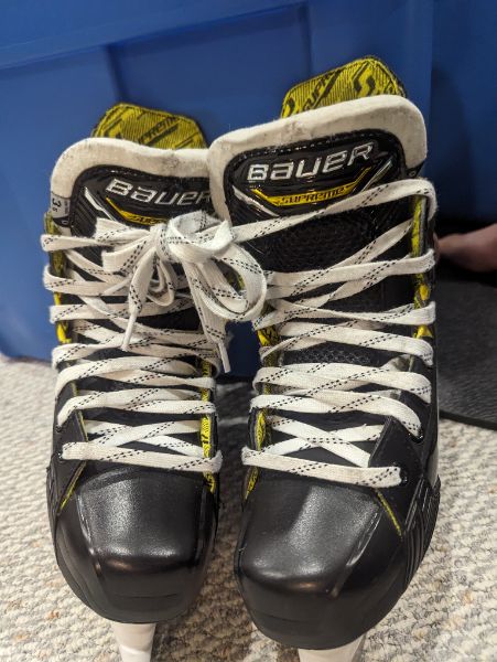 Bauer skates size 3.5D